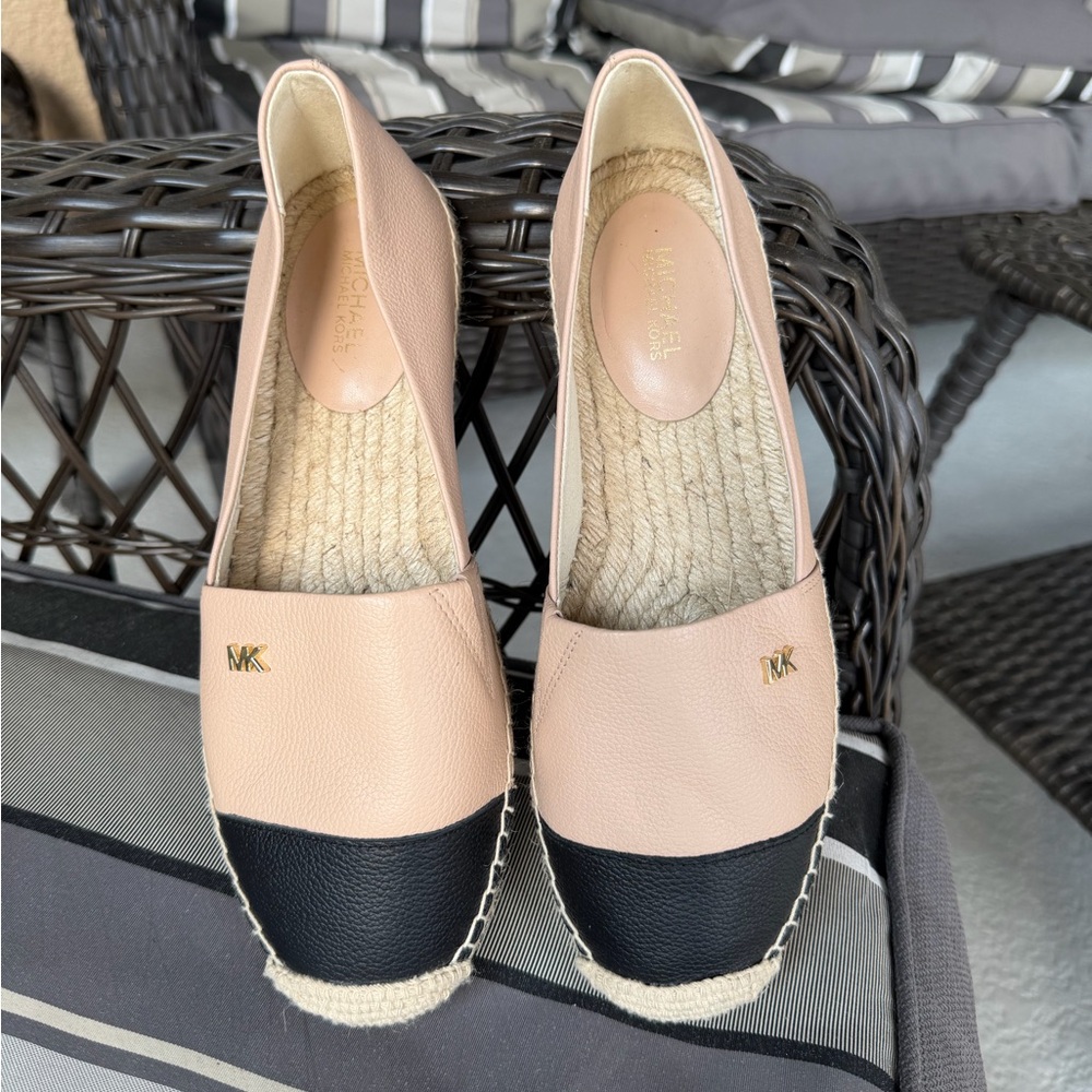 Michael Kors Two-Tone Espadrilles in Black and Cream- New